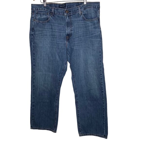 Tommy Hilfiger relaxed fit jeans size 40/30 - Picture 1 of 5